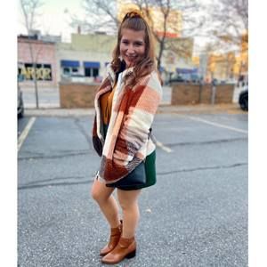 Meet your Posher, Catherine